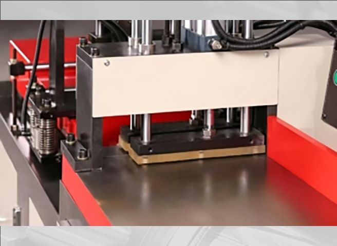 Smooth Feeding Without Deviation