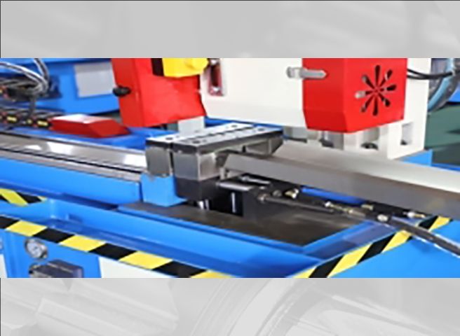 Double-Clamp Servo-Feed Cutting Head
